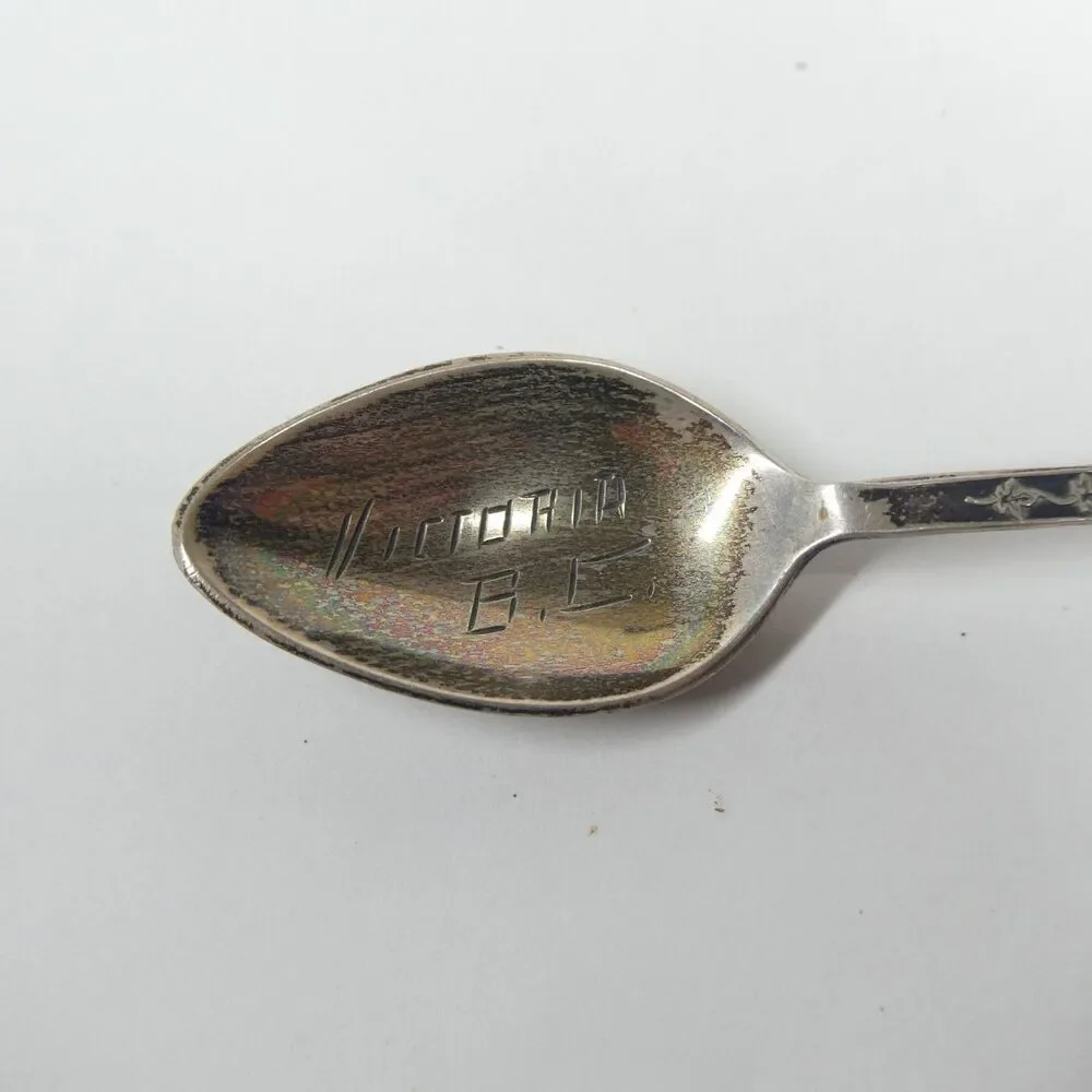 Victoria BC Canada Sterling Silver Souvenir Spoon w/ Enamel Maple Leaf Vintage